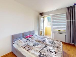 Pronájem bytu 3+1, Kravaře, Novodvorská, 72 m2
