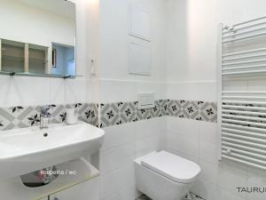 Prodej bytu 2+kk, Mariánské Lázně, Boženy Němcové, 44 m2
