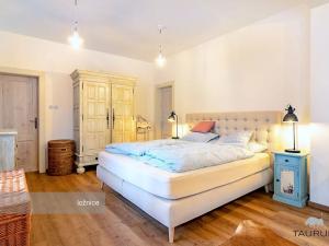 Prodej rodinného domu, Malešov, 730 m2