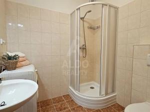 Pronájem bytu 1+kk, Dobrá Voda u Českých Budějovic, Lázeňská, 29 m2