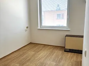 Pronájem bytu 2+1, Loučeň, Vlkavská, 44 m2