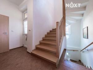 Prodej vícegeneračního domu, Kácov, 320 m2