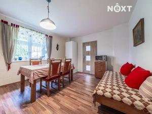 Prodej vícegeneračního domu, Kácov, 320 m2