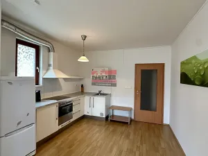 Pronájem bytu 1+kk, Praha, Ocelářská, 42 m2