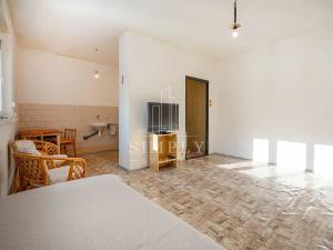 Prodej bytu 2+kk, Praha - Holešovice, U městských domů, 47 m2