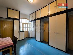 Pronájem bytu 2+1, Praha - Bubeneč, Eliášova, 88 m2