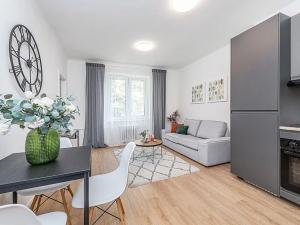 Prodej bytu 3+kk, Praha - Záběhlice, Trenčínská, 54 m2