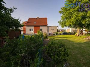 Prodej rodinného domu, Chrást, Bezovka, 220 m2