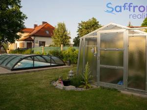 Prodej rodinného domu, Chrást, Bezovka, 220 m2
