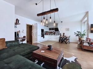Pronájem bytu 1+kk, Praha - Modřany, Vorařská, 55 m2