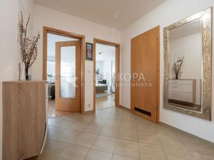 Prodej bytu 2+kk, Praha - Letňany, Chlebovická, 64 m2