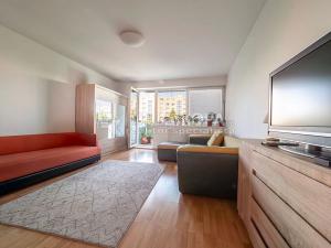 Prodej bytu 2+kk, Praha - Letňany, Chlebovická, 64 m2