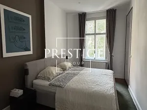 Pronájem bytu 2+kk, Praha - Karlín, Urxova, 48 m2
