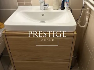 Pronájem bytu 2+kk, Praha - Karlín, Urxova, 48 m2