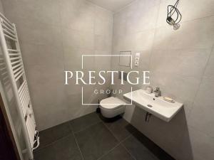 Pronájem bytu 2+kk, Praha - Smíchov, Na Laurové, 65 m2