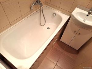 Pronájem bytu 1+kk, Pardubice, Jindřišská, 37 m2
