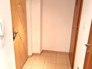 Pronájem bytu 1+kk, Pardubice, Jindřišská, 37 m2
