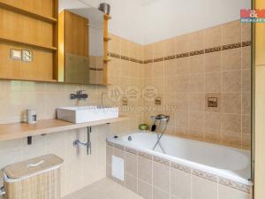 Prodej bytu 2+1, Děčín - Děčín IV-Podmokly, Na Výšinách, 62 m2