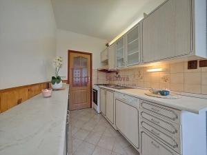 Prodej bytu 3+1, Jindřichův Hradec, sídliště Vajgar, 63 m2