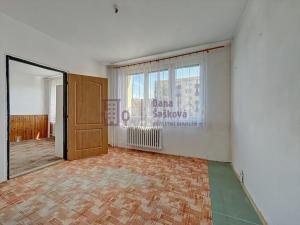 Prodej bytu 3+1, Jindřichův Hradec, sídliště Vajgar, 63 m2