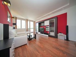 Pronájem bytu 3+1, Plzeň, Lábkova, 68 m2