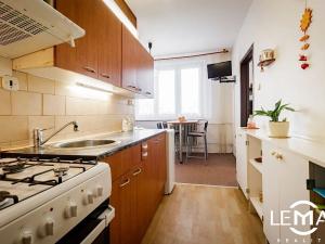 Prodej bytu 2+1, Olomouc, Řezáčova, 56 m2