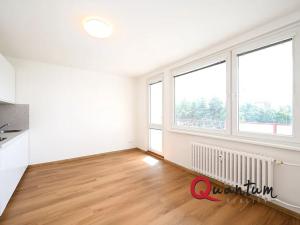 Pronájem bytu 1+kk, Praha - Troja, Svídnická, 26 m2