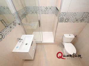 Pronájem bytu 1+kk, Praha - Troja, Svídnická, 26 m2
