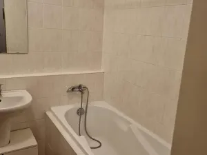 Pronájem bytu 1+kk, Praha - Hlubočepy, Silurská, 40 m2