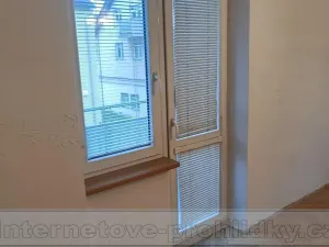 Pronájem bytu 2+1, Praha - Hloubětín, Slévačská, 45 m2