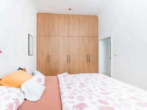 Prodej bytu 3+1, Praha - Holešovice, Letohradská, 79 m2