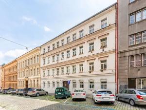 Prodej bytu 3+1, Praha - Holešovice, Letohradská, 79 m2