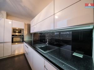 Pronájem bytu 3+kk, Břežany, 74 m2