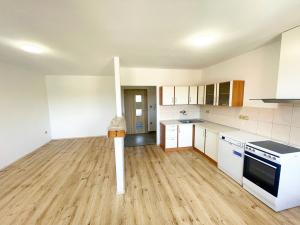 Pronájem bytu 2+kk, Mirotice, Kopeckého, 55 m2