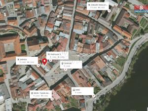 Pronájem bytu 1+kk, Jindřichův Hradec - Jindřichův Hradec I, nám. Míru, 25 m2