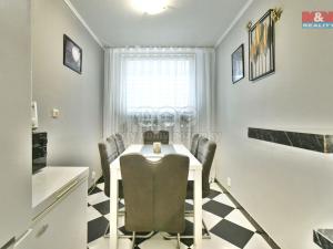 Prodej bytu 3+1, Praha - Letňany, Malkovského, 74 m2
