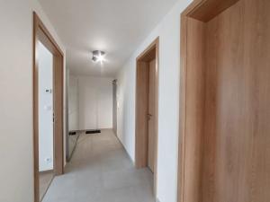 Pronájem bytu 2+kk, Praha - Hloubětín, Poděbradská, 55 m2