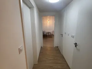 Pronájem bytu 2+kk, Brno, Bratislavská, 61 m2
