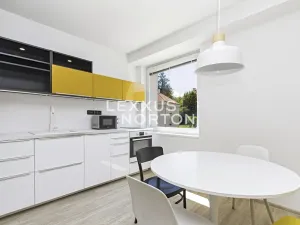 Pronájem bytu 3+kk, Praha - Dejvice, U dejvického rybníčku, 55 m2