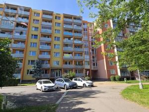 Pronájem bytu 1+1, Praha - Letňany, Dobratická, 31 m2