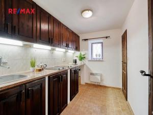 Prodej rodinného domu, Oselce, 128 m2