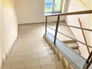 Pronájem kanceláře, Plzeň, Velenická, 85 m2