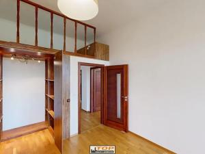 Pronájem bytu 2+1, Chomutov, V Alejích, 75 m2