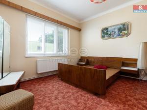 Prodej rodinného domu, Kravaře, Náměstí, 180 m2