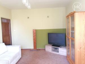 Pronájem bytu 2+1, Hluk, Závodní, 60 m2