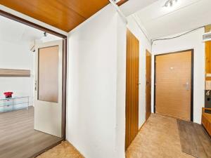 Prodej bytu 2+kk, Praha - Kamýk, Cuřínova, 41 m2
