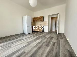 Pronájem bytu 1+kk, Praha - Strašnice, V olšinách, 34 m2