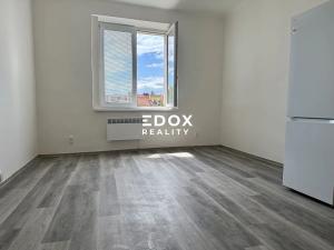 Pronájem bytu 1+kk, Praha - Strašnice, V olšinách, 34 m2