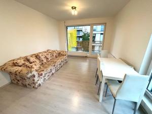 Pronájem bytu 2+kk, Praha, Počernická, 60 m2