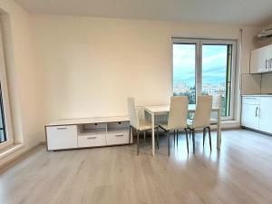 Pronájem bytu 2+kk, Praha, Počernická, 60 m2